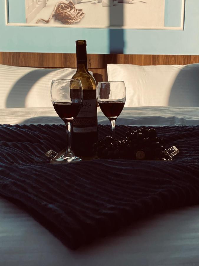 Guesthouse Relax In Kazbegi ภายนอก รูปภาพ
